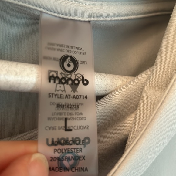 hoodie gently worn Mono B - Picture 3 of 4